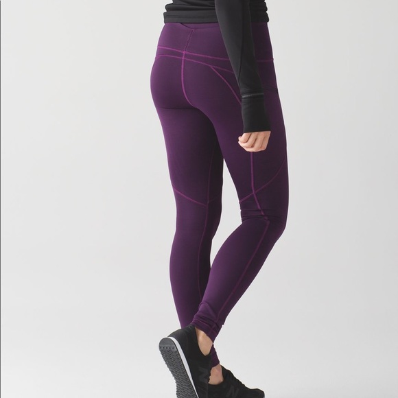 EUC Lululemon Tech Tights (6) - Picture 2 of 8